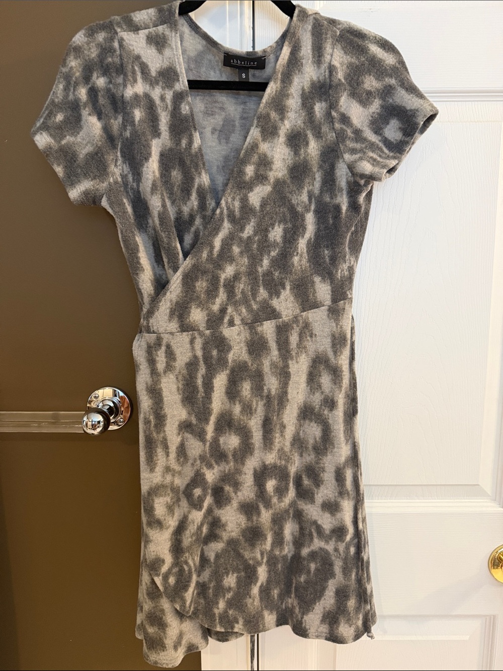 Abbeline Gray Animal-Print Faux Wrap Dress